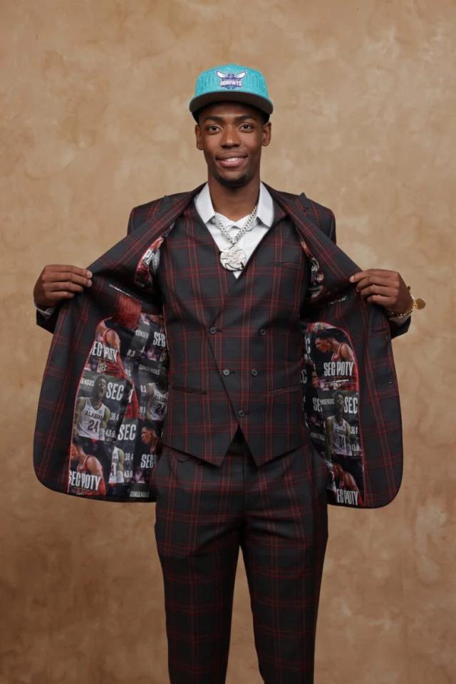 1688452103624037841.jpg a5200b89ly1hfkl8nkqfyj20ls0wowh0.jpg