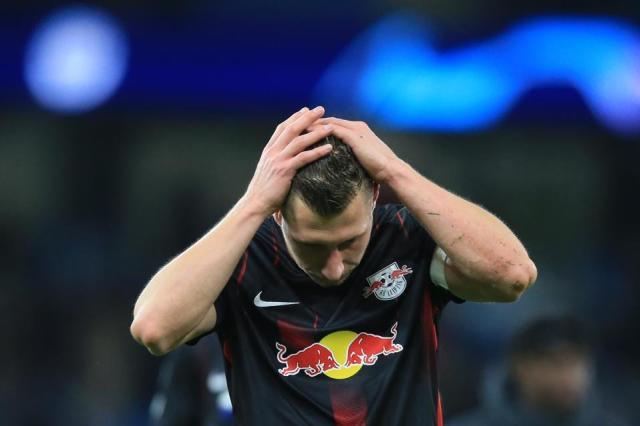 bob半岛体育平台-红牛遭全方位压制 “老师傅”被哈兰德五拳打倒